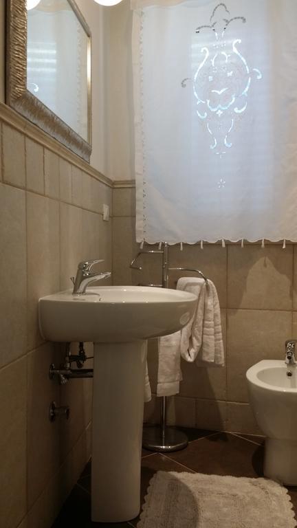 Corte Del Sole Salento Sanarica Habitación foto